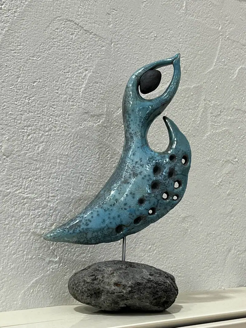 Danseuse, sculpture en céramique (grès) de Christel Art