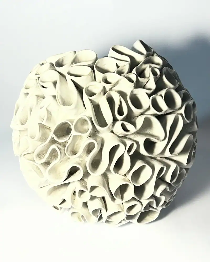 Photophore, sculpture en céramique (grès) de Christel Art