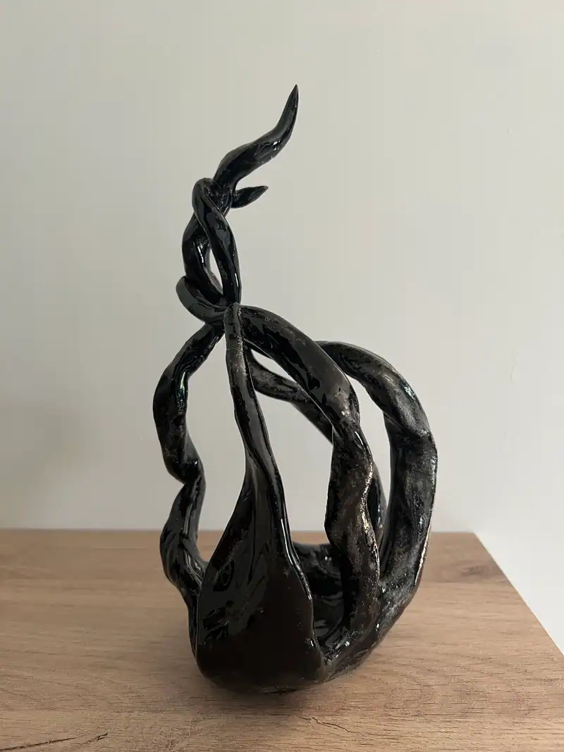 Sans titre, sculpture en céramique (grès) de Christel Art