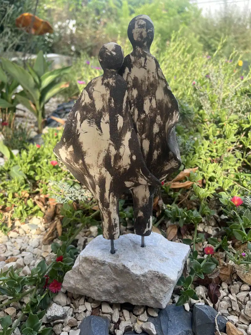 Sans titre, sculpture en céramique (grès) de Christel Art